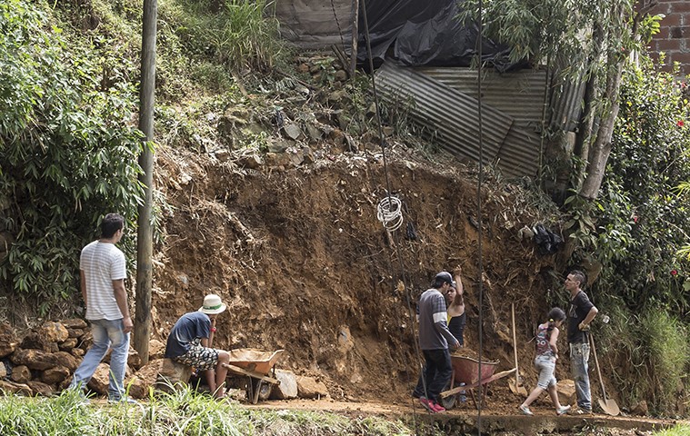 Blick von Barrio La Cruz auf Medellín im Aburrá Tal. © Fachgebiet Landschaftsarchitektur und Entwerfen, Leibniz Universität Hannover, Marcus Hanke